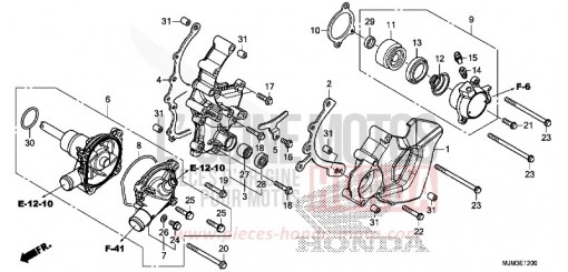 POMPE A EAU/CYLINDRE RECEPTEUR VFR800FH de 2017